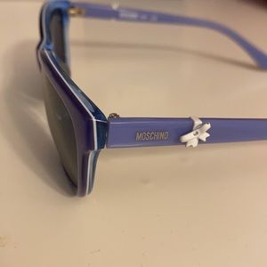 Kids Moschino sunglasses